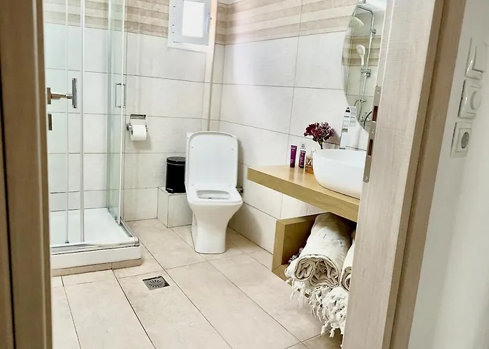 شقة 11 11 Apartment,12minutes From The Aristotelous Square