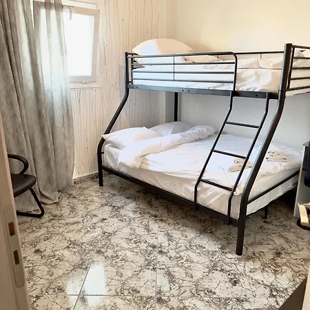 11 11 Apartment,12minutes From The Aristotelous Square *